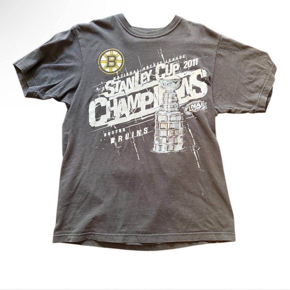 Black Stanley Cup Champions 2011 T-Shirt